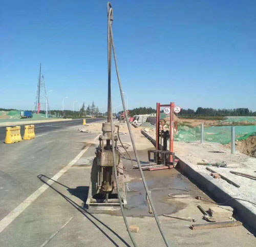 兴和公路高聚物注浆加固